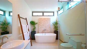 Rawai Ka Villa with Private Pool
