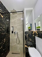 Metropole Apartments Old City