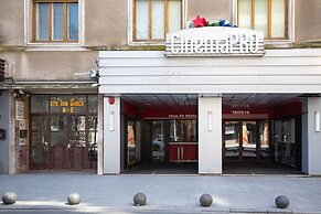 Metropole Apartments Old City