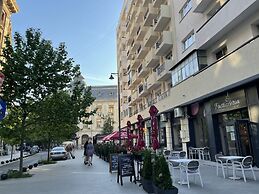 Metropole Apartments Old City