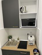 Metropole Apartments Old City