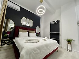 Metropole Apartments Old City