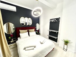 Metropole Apartments Old City