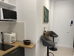 Metropole Apartments Old City