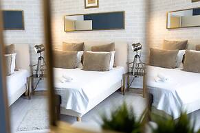 Metropole Apartments Old City