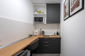 Metropole Apartments Old City