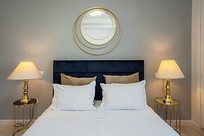 Metropole Apartments Old City