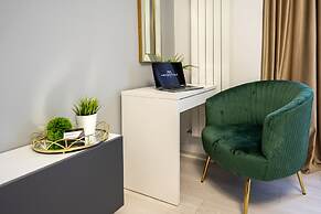 Metropole Apartments Old City