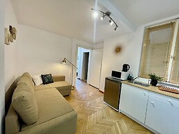 Metropole Apartments Old City