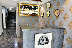 Hotel 49