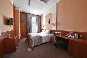 Rachmaninoff hotel