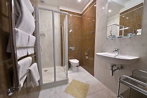 Rachmaninoff hotel