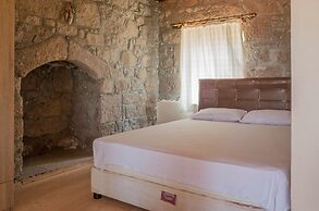 Assos Akropol Pansiyon