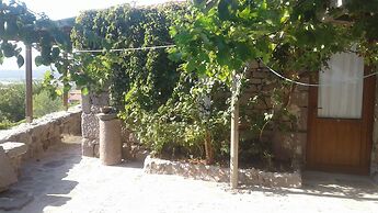 Assos Akropol Pansiyon