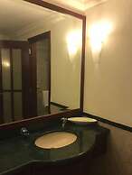 Queens Service Suite at Times Square