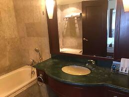 Queens Service Suite at Times Square