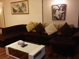 Queens Service Suite at Times Square