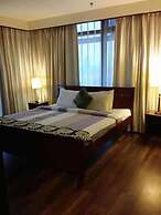 Queens Service Suite at Times Square