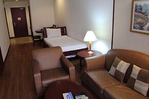 Queens Service Suite at Times Square