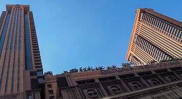 Queens Service Suite at Times Square