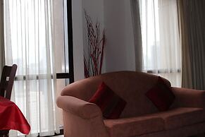 Queens Service Suite at Times Square