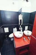 Shadow Boutique Hotel & Spa