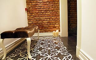 Frida Suites and Aparts