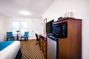 Royal Inn & Suites