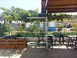 Kumbağ Green Garden Pansiyon