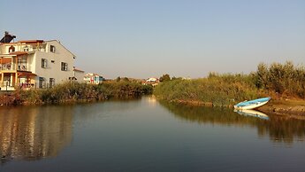 Kumbağ Green Garden Pansiyon