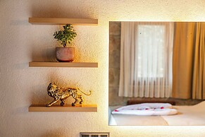Assos Park Hotel