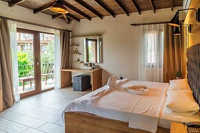 Assos Park Hotel