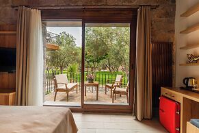 Assos Park Hotel
