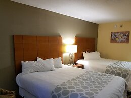 Econo Lodge Inn & Suites Hardeeville I-95