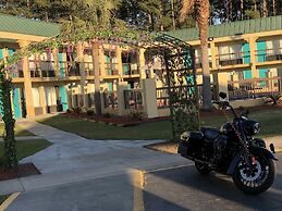 Econo Lodge Inn & Suites Hardeeville I-95