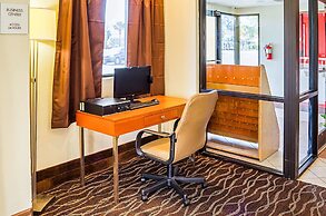 Econo Lodge Inn & Suites Hardeeville I-95