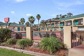 Econo Lodge Inn & Suites Hardeeville I-95