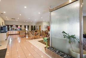 Econo Lodge Inn & Suites Hardeeville I-95