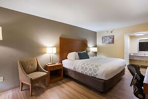 Econo Lodge Inn & Suites Hardeeville I-95