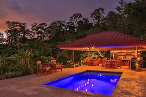 Nature's Edge Boutique Hotel