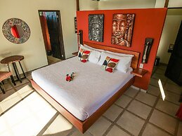 Nature's Edge Boutique Hotel