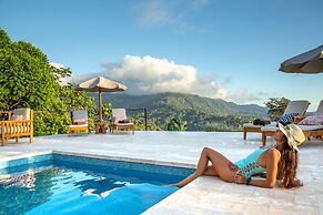 Nature's Edge Boutique Hotel