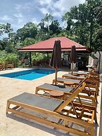 Nature's Edge Boutique Hotel