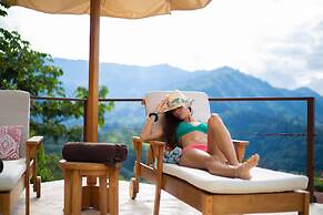 Nature's Edge Boutique Hotel