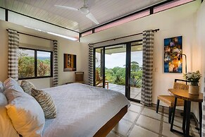 Nature's Edge Boutique Hotel