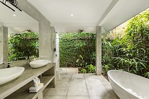 Esha Villa Drupadi Seminyak