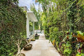 Esha Villa Drupadi Seminyak