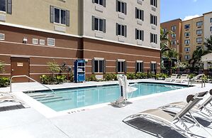 Candlewood Suites Miami Exec Airport - Kendall by IHG