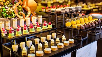 HUALUXE Xiamen Haicang Harbour View