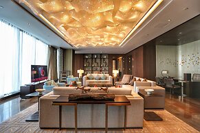 HUALUXE Xiamen Haicang Harbour View